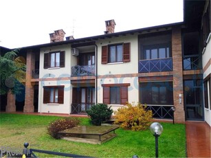 Appartamento Trilocale in ottime condizioni in vendita a Capriano Del Colle