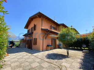 Appartamento Trilocale in vendita in Via Furoni, Piantedo