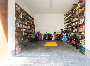 Box / Garage in vendita a Torino - Zona: 2 . San Secondo, Crocetta