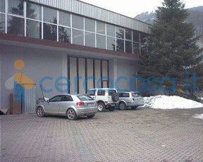 Capannone industriale in vendita a Campo Ligure