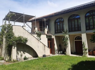 Casa indipendente con giardino a Avigliana