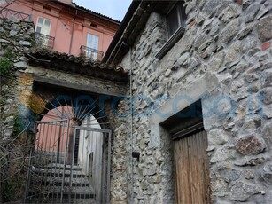 Casa singola in vendita in Via Porta Marina 8, Longobucco