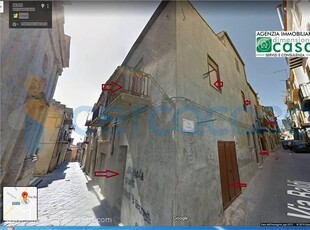 Casa singola in vendita in Via S. Lucia, 34, San Cataldo