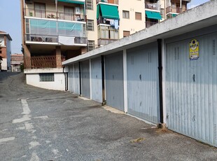Garage / posto auto di 12 mq a Collegno