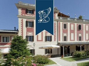 Hotel di prestigio di 2300 mq in vendita Rieti, Italia