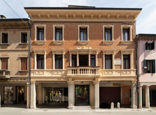 Palazzo a Piove di Sacco - Rif. 1299