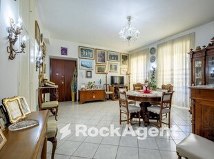 Prestigioso appartamento in vendita Via Pescara, 2, Roma, Lazio