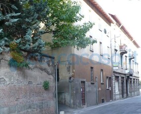 Ufficio da ristrutturare, in vendita in Via Matteotti 82, Meda