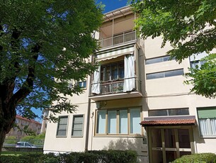 Ultimo piano appartamento con ampio balcone