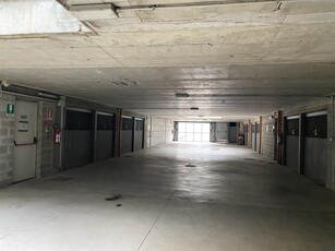 Vendita Garage / Posto auto, in zona CERESE, BORGO VIRGILIO