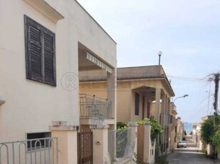 Villa a Schiera in Vendita ad Campobello di Mazara - 150000 Euro