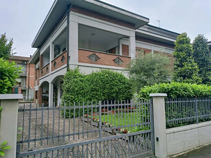 VILLA ABBINATA DI 385 MQ. COMM. A CASINALBO