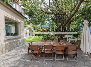 Villa di 608 mq in vendita Via Vecchia Regina, Carate Urio, Lombardia
