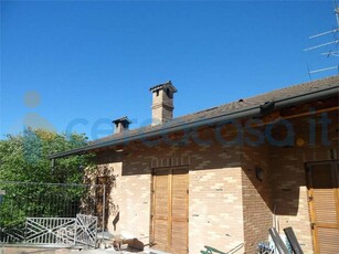 Villa in ottime condizioni in vendita a Fenegro'