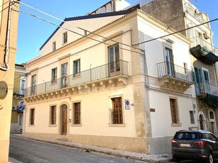 Villa in vendita a Ragusa