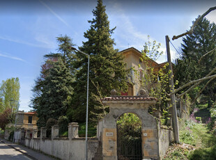 villa indipendente in vendita a Salsomaggiore Terme