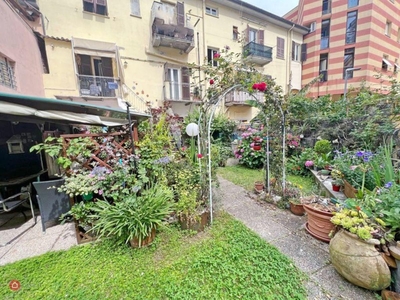 Quadrilocale con giardino, La Spezia la chiappa