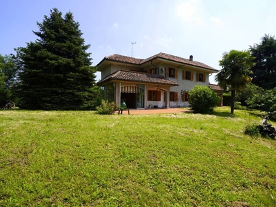 Villa in vendita 4 Stanze da letto a Castiglione Torinese