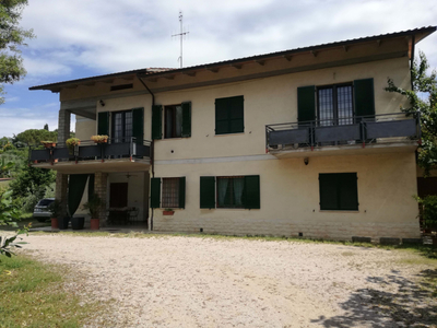 Vendita Casa bifamiliare Perugia - Periferia