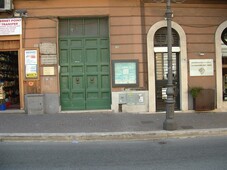 Magazzino da ristrutturare in corso matteotti 178, Albano Laziale