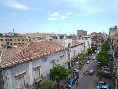 Appartamento in vendita a Catania - Zona: Centro Storico,Garibaldi,Vittorio Emanuele
