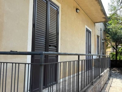 Appartamento in vendita a Palermo Pallavicino