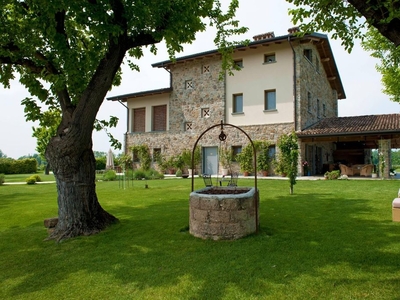 Esclusiva villa di 810 mq in vendita Località Rondinelli, Peschiera del Garda, Verona, Veneto