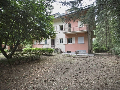 Stabile / Palazzo in vendita a Viterbo - Zona: San Martino al Cimino