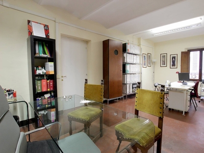 Ufficio in vendita a Siena - Zona: Centro storico