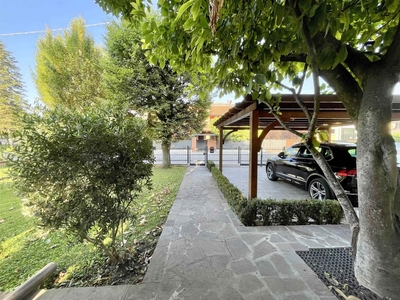 Villa a schiera in vendita a Borgo Virgilio Mantova Cerese