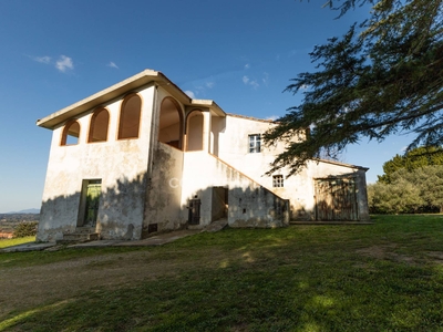 Villa in vendita a Peccioli - Zona: Legoli