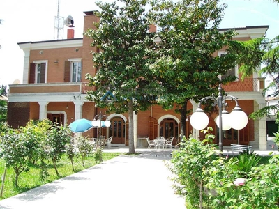 Villa in Via de Berardinis a Nereto