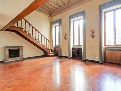 Loft in Vendita in Via dei Banchi Vecchi a Roma