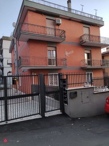 Appartamento in Vendita in Via Jacopo Torriti a Roma