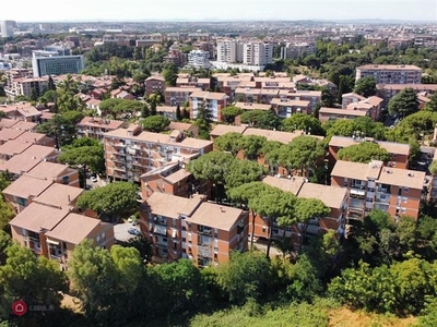 Appartamento in Vendita in Via Pio Emanuelli a Roma