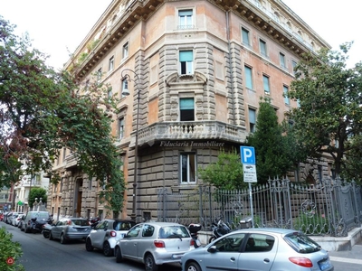 Appartamento in Vendita in Viale Gorizia 52 a Roma