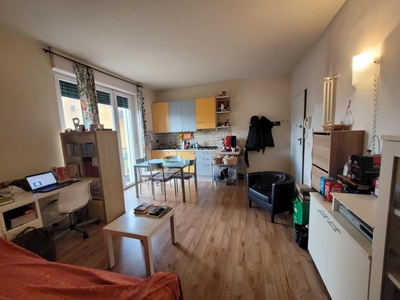 Bilocale in Via San Martino, Pisa, 1 bagno, 45 m², 2° piano in vendita