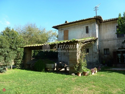 Casa indipendente in Vendita in Via Nomentana 1563 a Roma