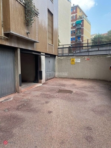 Garage/Posto auto in Vendita in Via Plezzo 68 a Milano