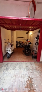 Garage/Posto auto in Vendita in Via Ronchi 39 a Milano