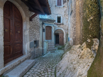 Rustico in Via Castello, Carpineto Romano, 6 locali, 1 bagno, 62 m²