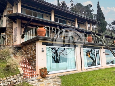 Prestigiosa villa di 610 mq in vendita Pietrasanta, Italia
