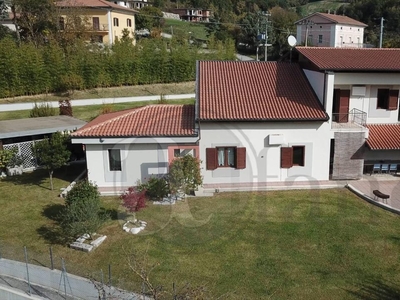 Villa in vendita a Atina