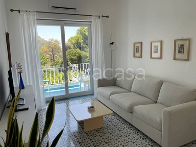 Appartamento in affitto a Capri via Castello