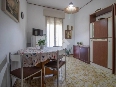 Appartamento in affitto a Cesenatico via Melozzo da Forlì, 22