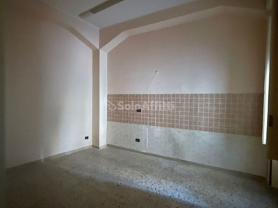 Appartamento in affitto a Reggio di Calabria via Loreto, 59