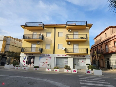 Appartamento in Vendita in Via Ragusa a Balestrate
