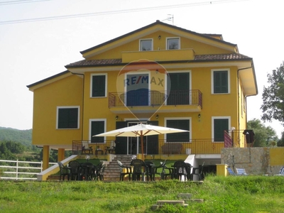 Casa Indipendente in affitto a Conca della Campania via torrella, 7