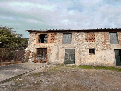 Terreno Agricolo in vendita a Lucca via della Fonte