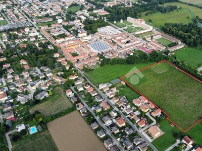 Terreno Agricolo in vendita a Piazzola sul Brenta via l. Camerini, 47